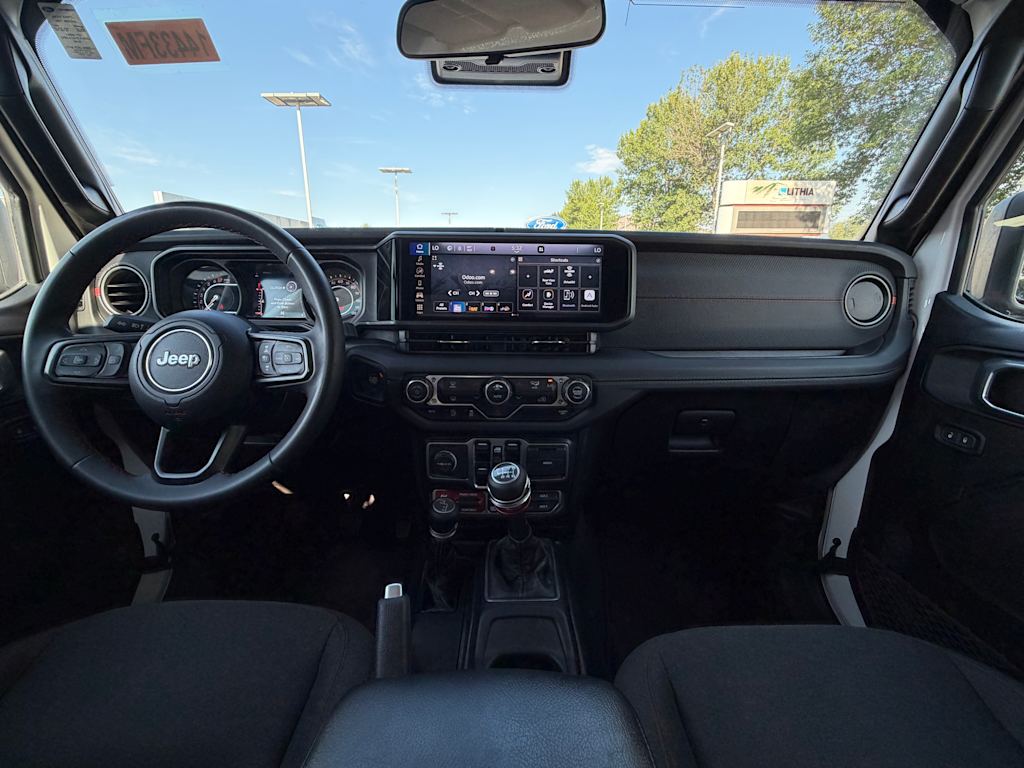 Thumbnail: 2024 Jeep Gladiator - 12