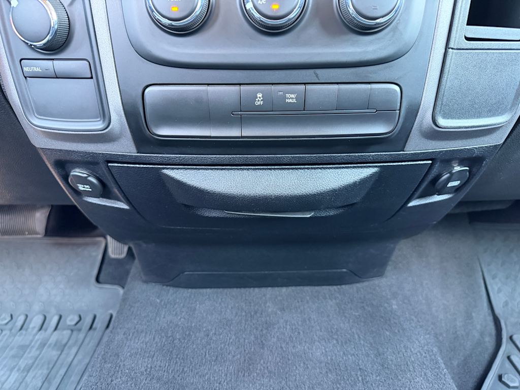 Thumbnail: 2017 RAM 1500 - 20
