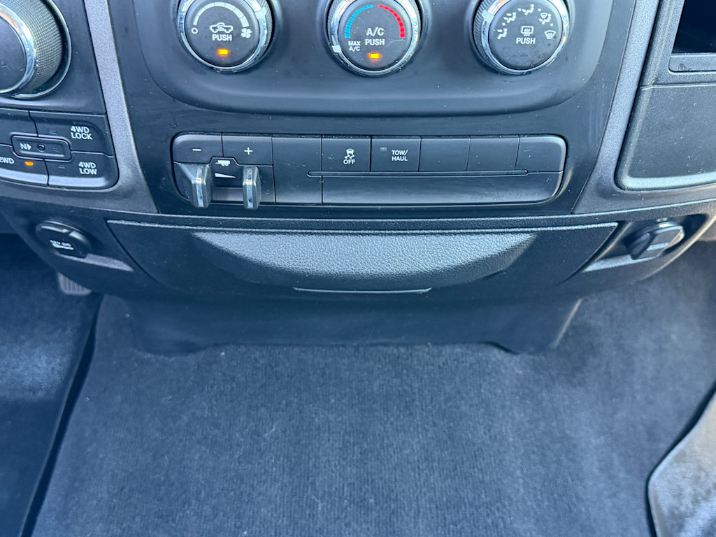 Thumbnail: 2018 RAM 1500 - 23