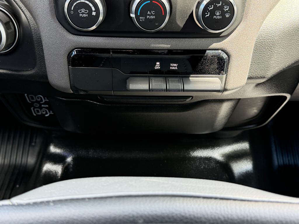Thumbnail: 2023 RAM 1500 - 23