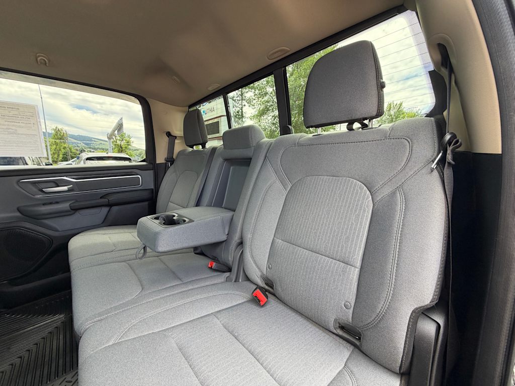 Thumbnail: 2019 RAM 1500 - 30