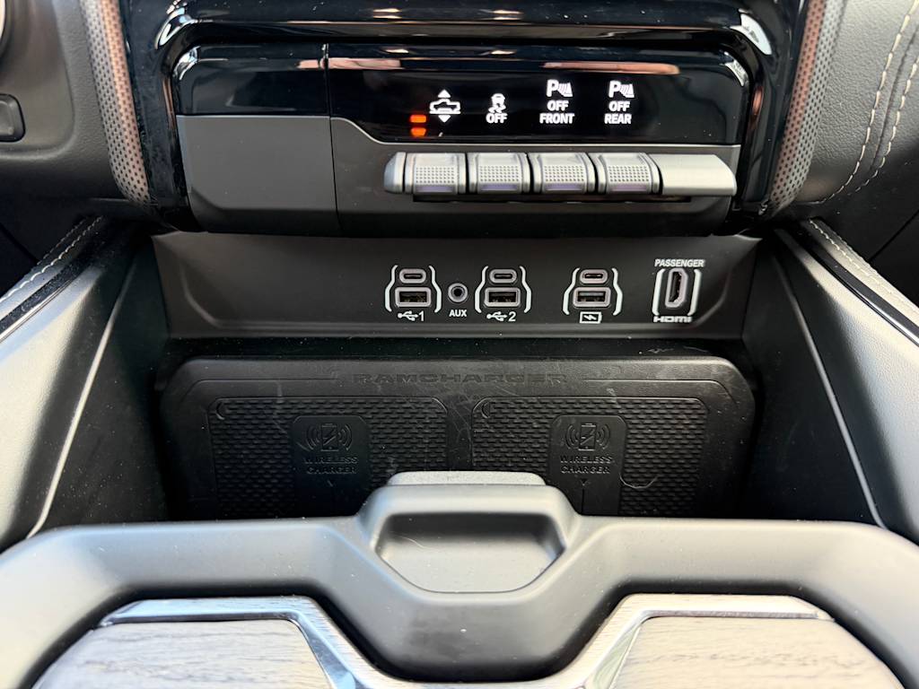 Thumbnail: 2025 RAM 1500 - 24
