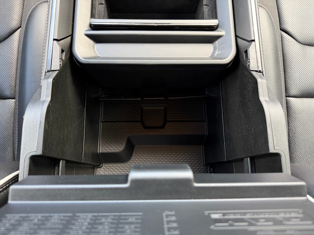 Thumbnail: 2025 RAM 1500 - 27