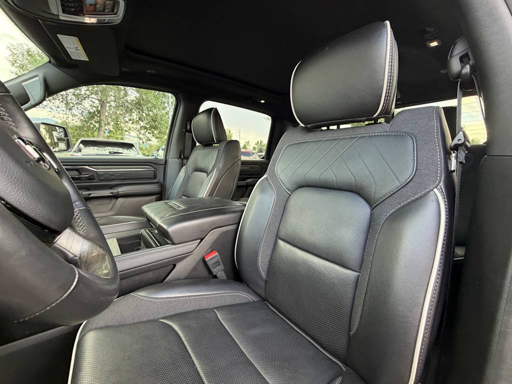 Thumbnail: 2025 RAM 1500 - 8