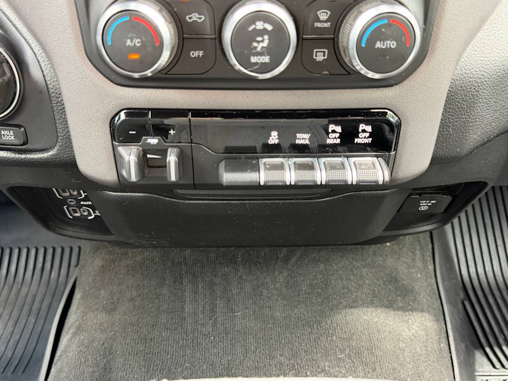 Thumbnail: 2021 RAM 1500 - 24
