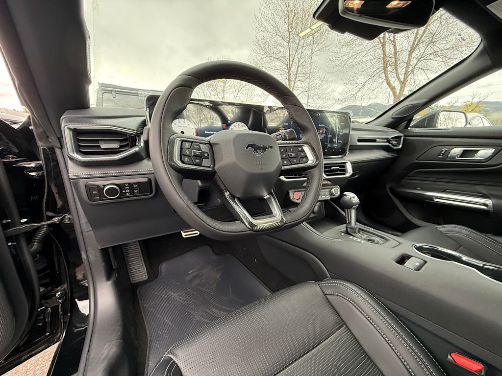 Thumbnail: 2025 Ford Mustang - 2