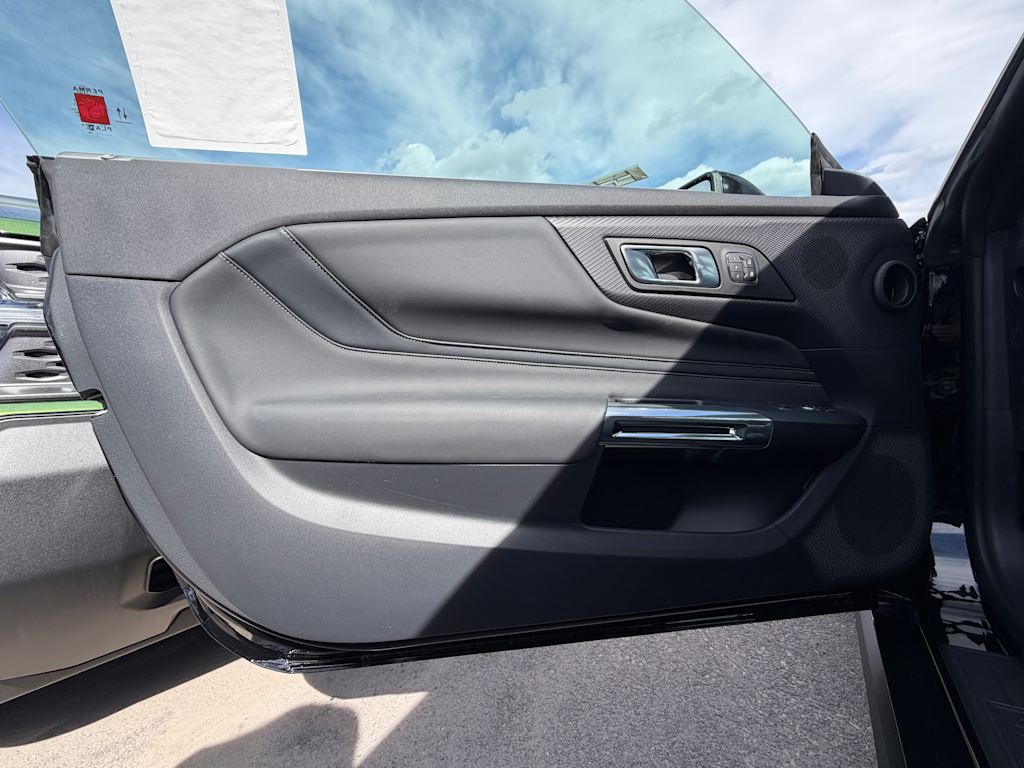 Thumbnail: 2026 Ford Mustang - 19