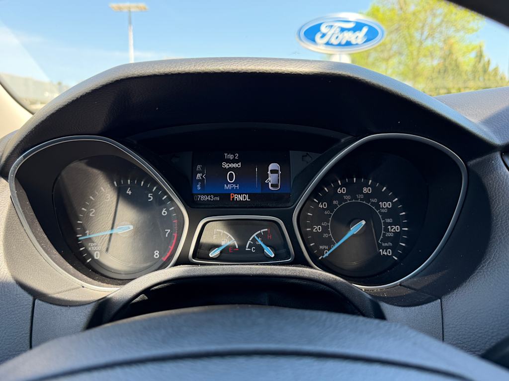 Thumbnail: 2015 Ford Focus - 13