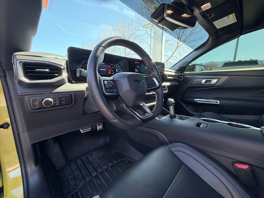 Thumbnail: 2025 Ford Mustang - 2