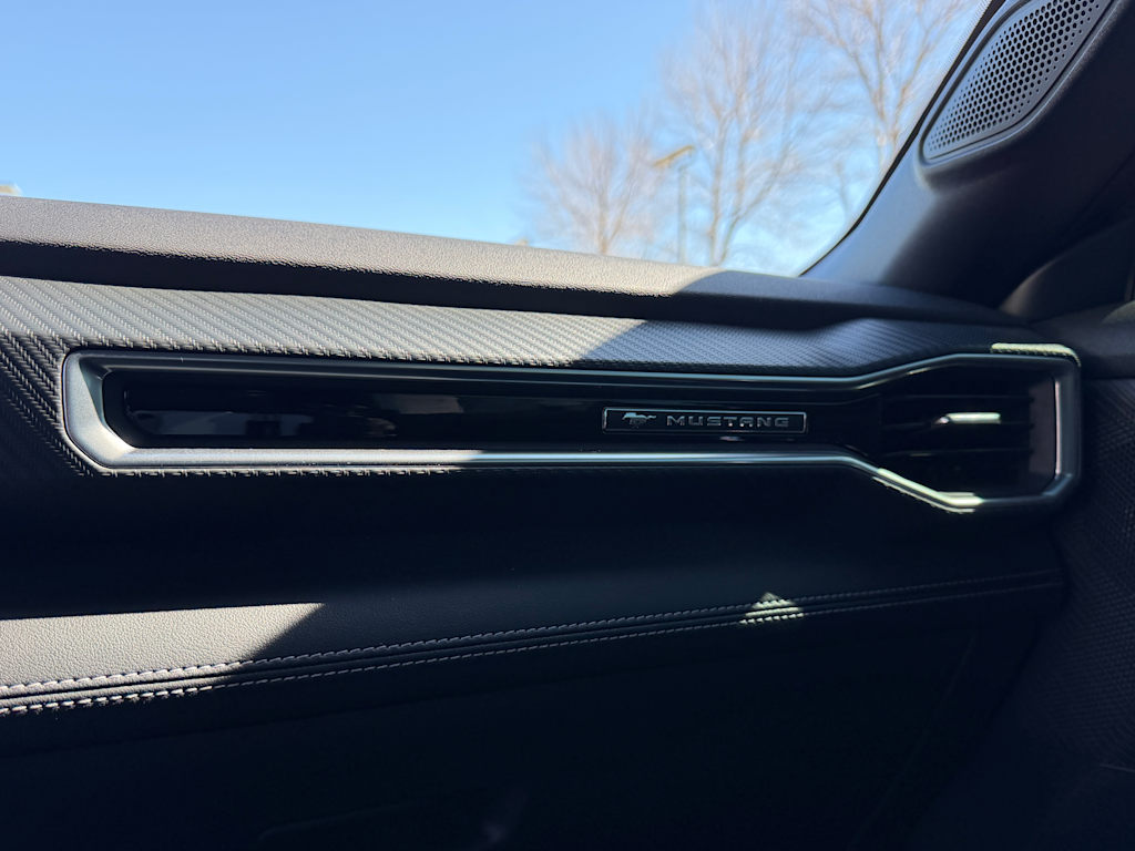 Thumbnail: 2025 Ford Mustang - 5