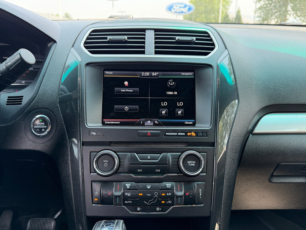 Thumbnail: 2016 Ford Explorer - 12