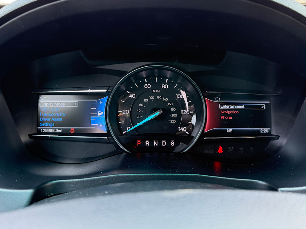 Thumbnail: 2016 Ford Explorer - 14
