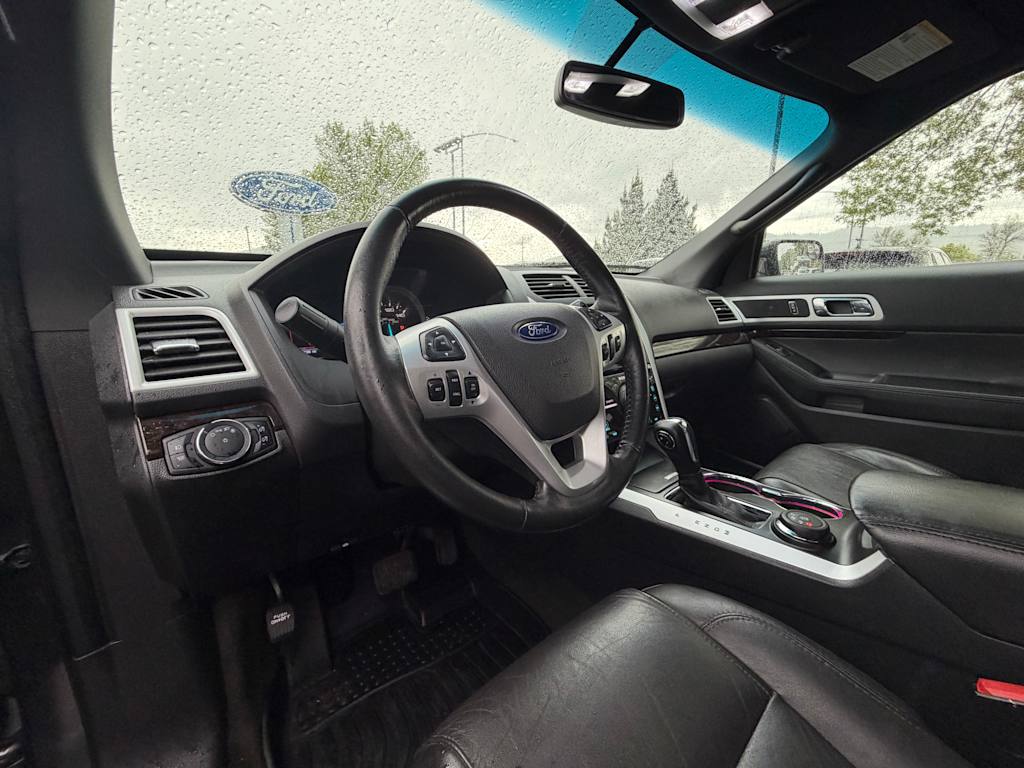 Thumbnail: 2015 Ford Explorer - 2