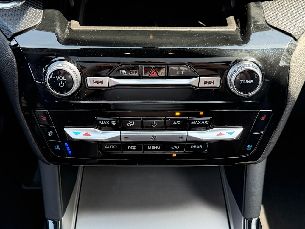 Thumbnail: 2023 Ford Explorer - 23