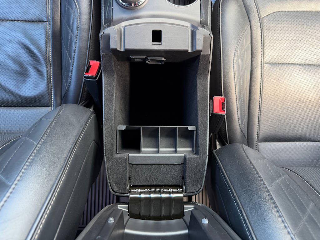 Thumbnail: 2016 Ford Explorer - 22