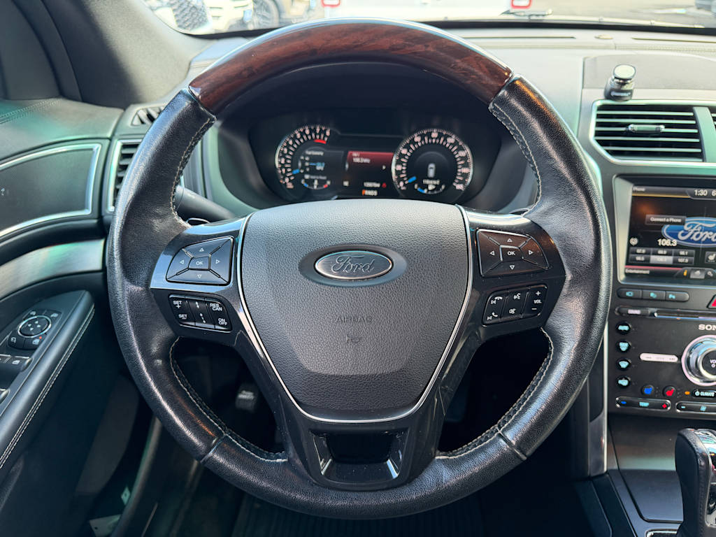 Thumbnail: 2016 Ford Explorer - 6