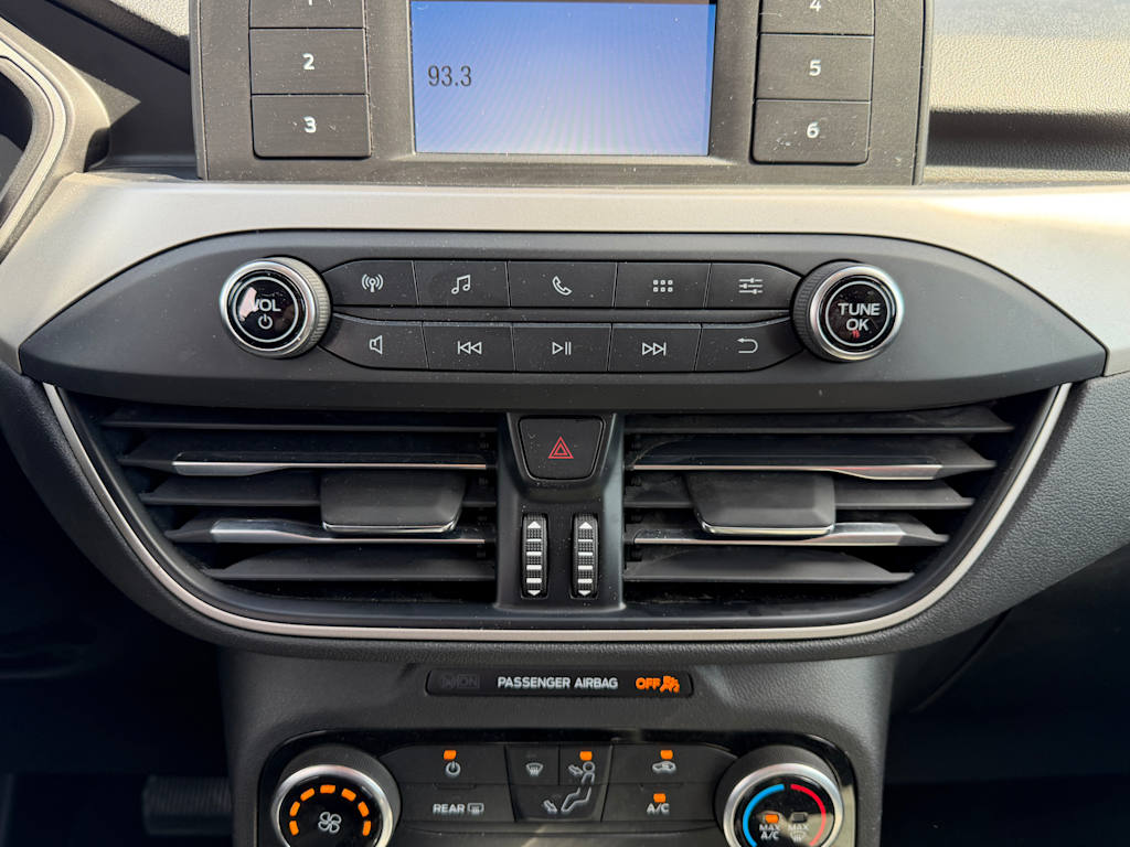 Thumbnail: 2021 Ford Escape - 20