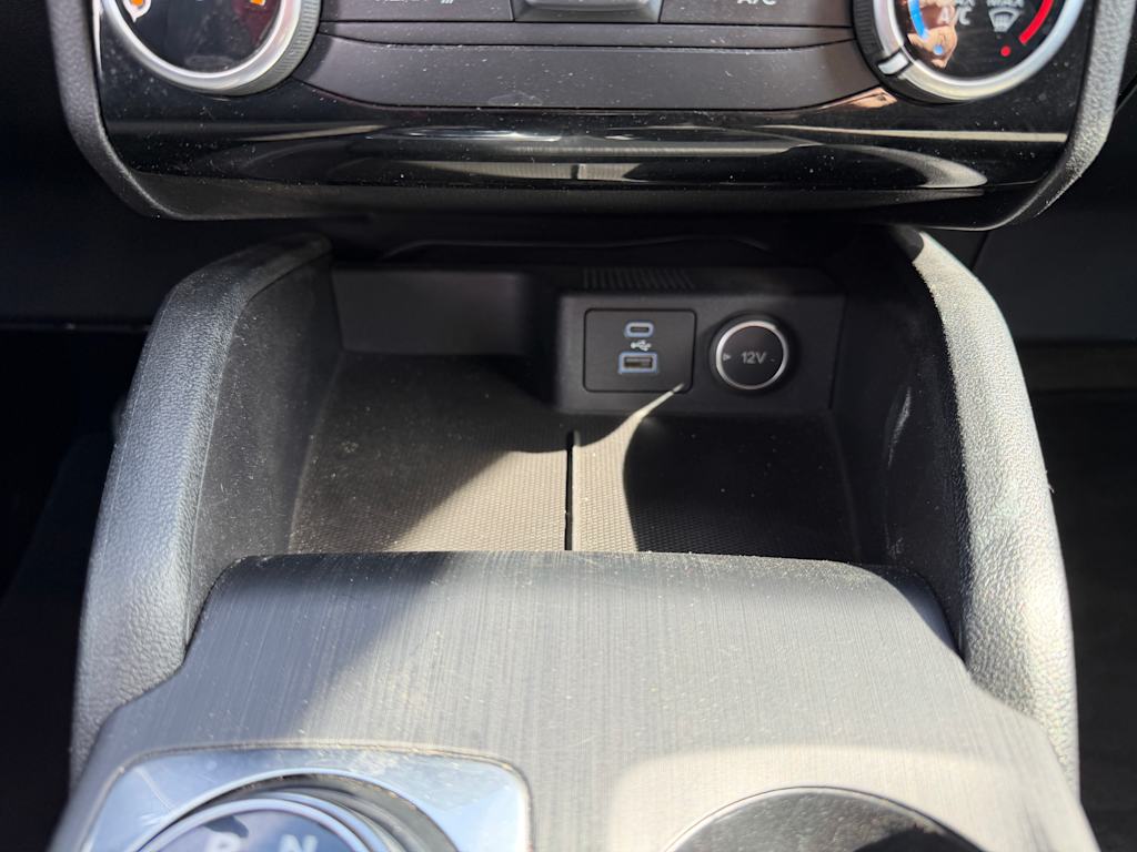 Thumbnail: 2021 Ford Escape - 22