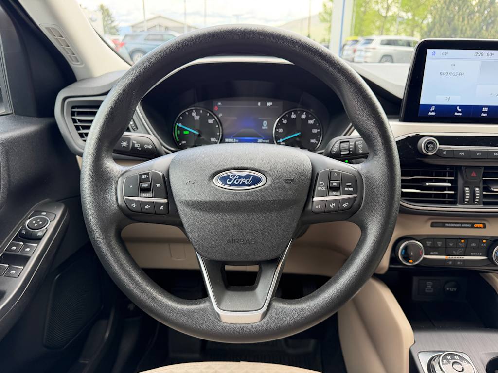 Thumbnail: 2022 Ford Escape - 6