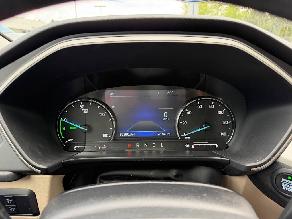 Thumbnail: 2022 Ford Escape - 13
