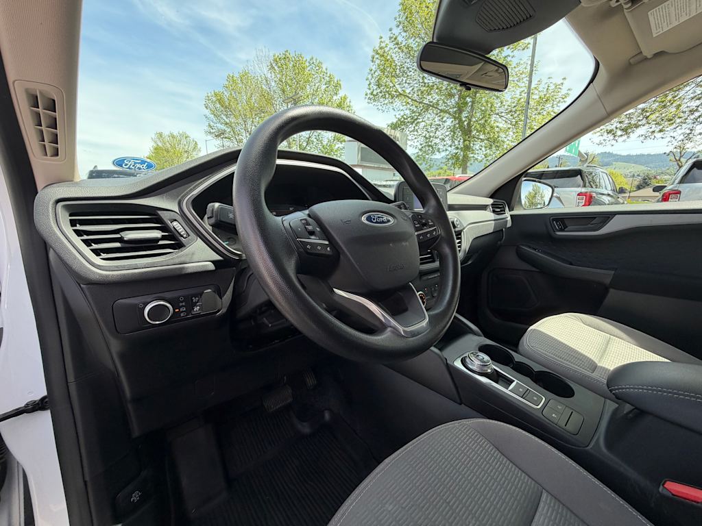 Thumbnail: 2020 Ford Escape - 2