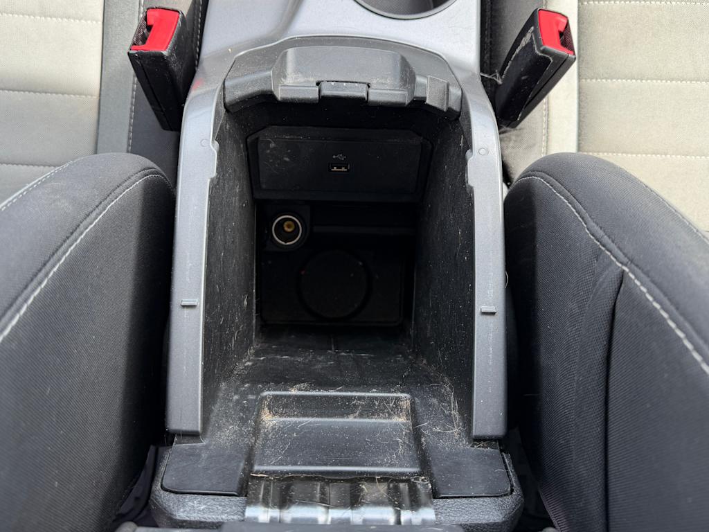 Thumbnail: 2016 Ford Escape - 10