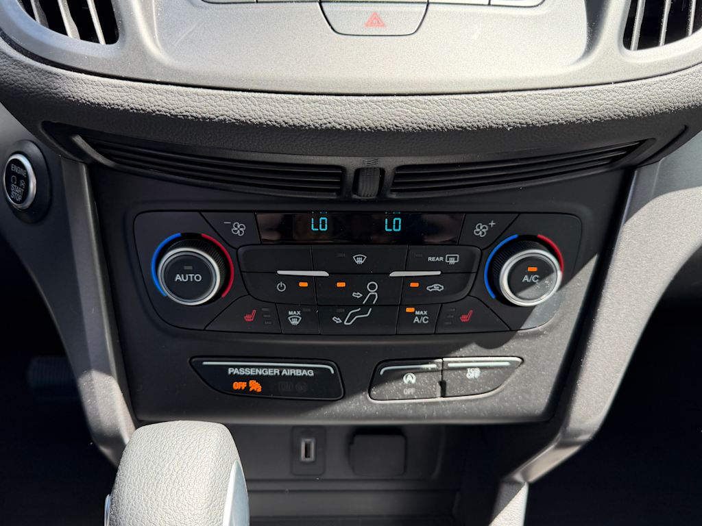 Thumbnail: 2019 Ford Escape - 22