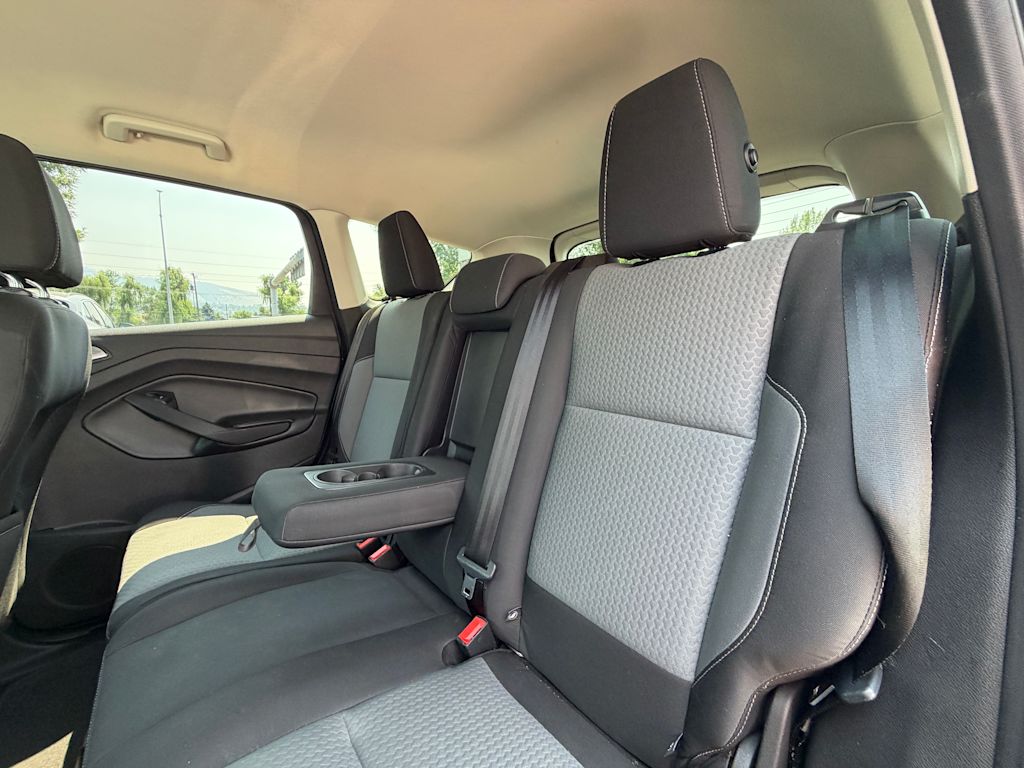 Thumbnail: 2017 Ford Escape - 28