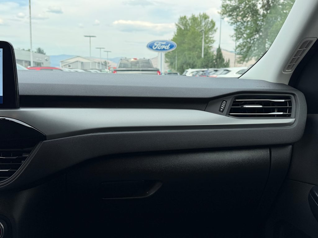 Thumbnail: 2024 Ford Escape - 24