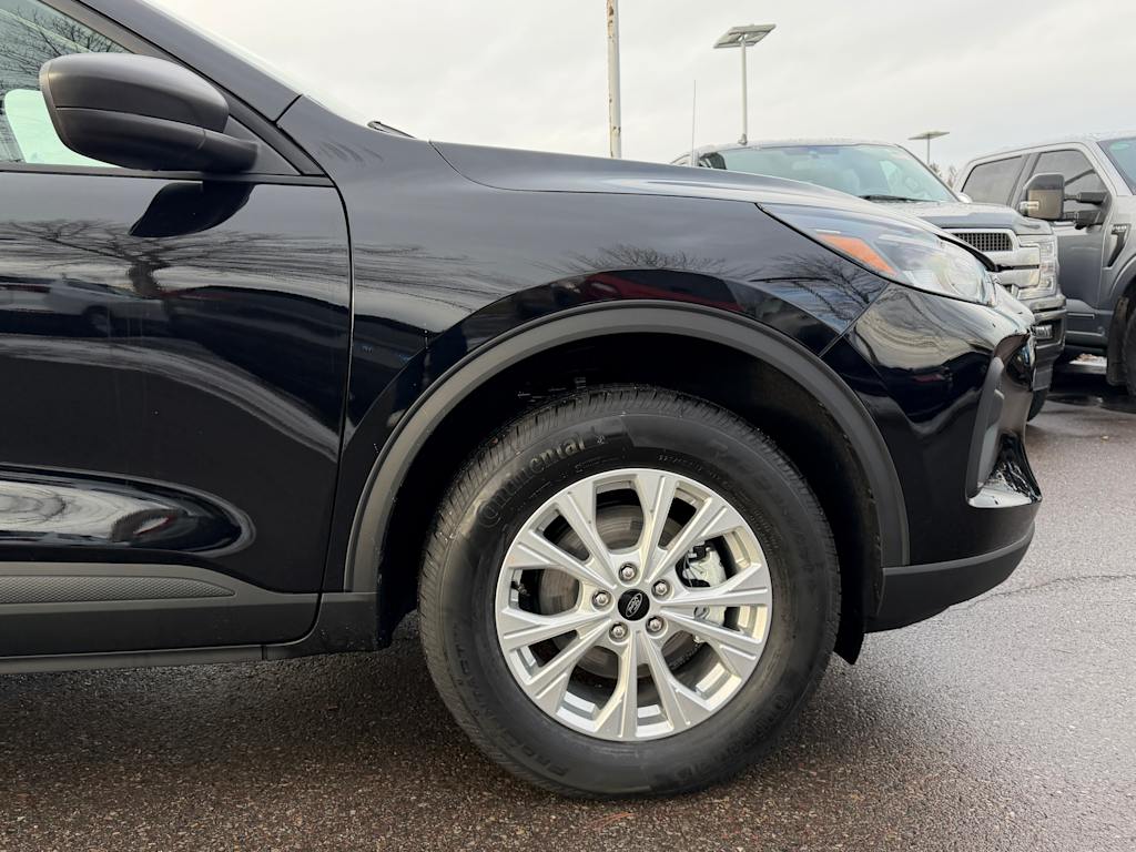 Thumbnail: 2026 Ford Escape - 5