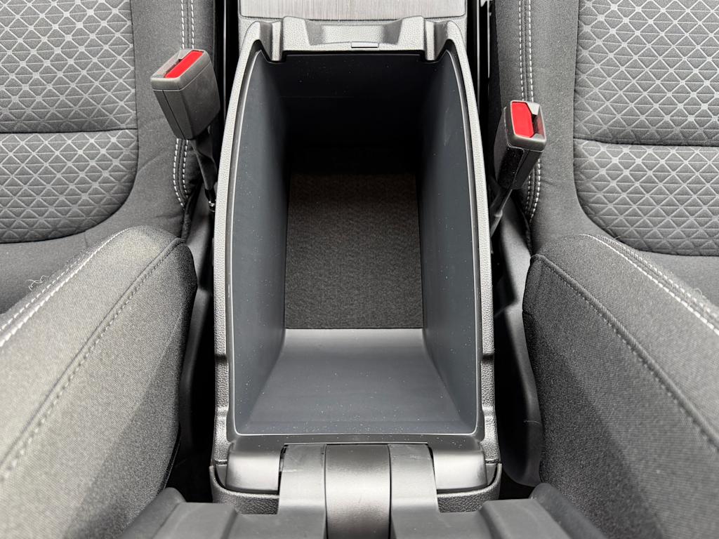 Thumbnail: 2025 Ford Escape - 9