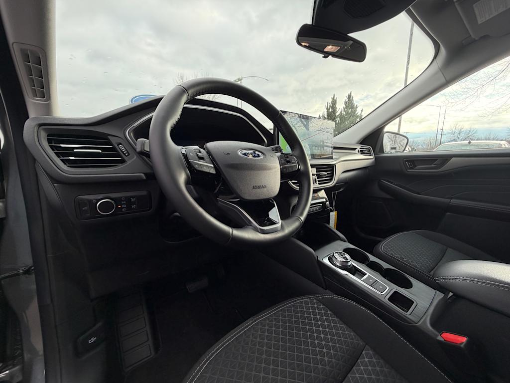 Thumbnail: 2025 Ford Escape - 2