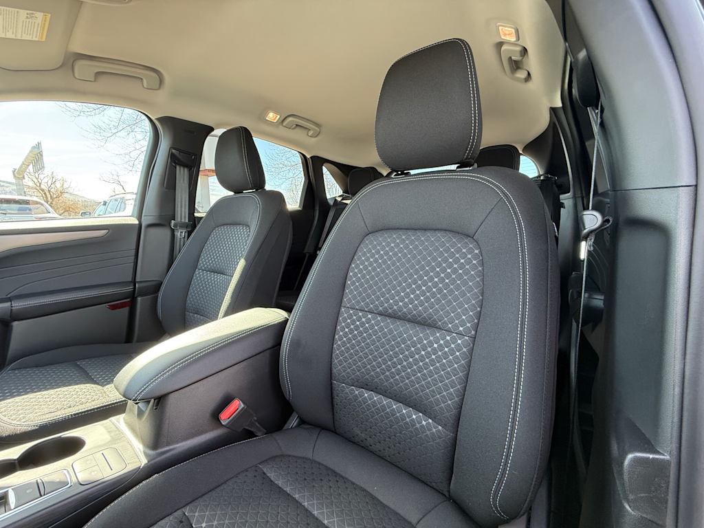 2025 Ford Escape Active 7