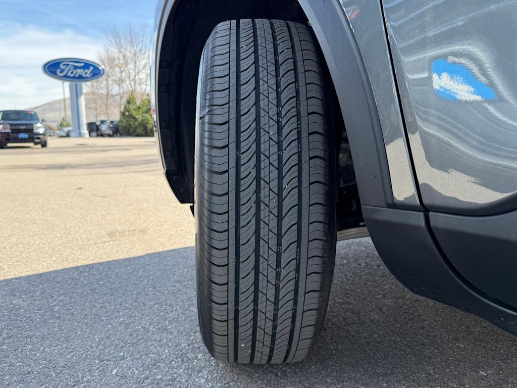 2025 Ford Escape Active 8