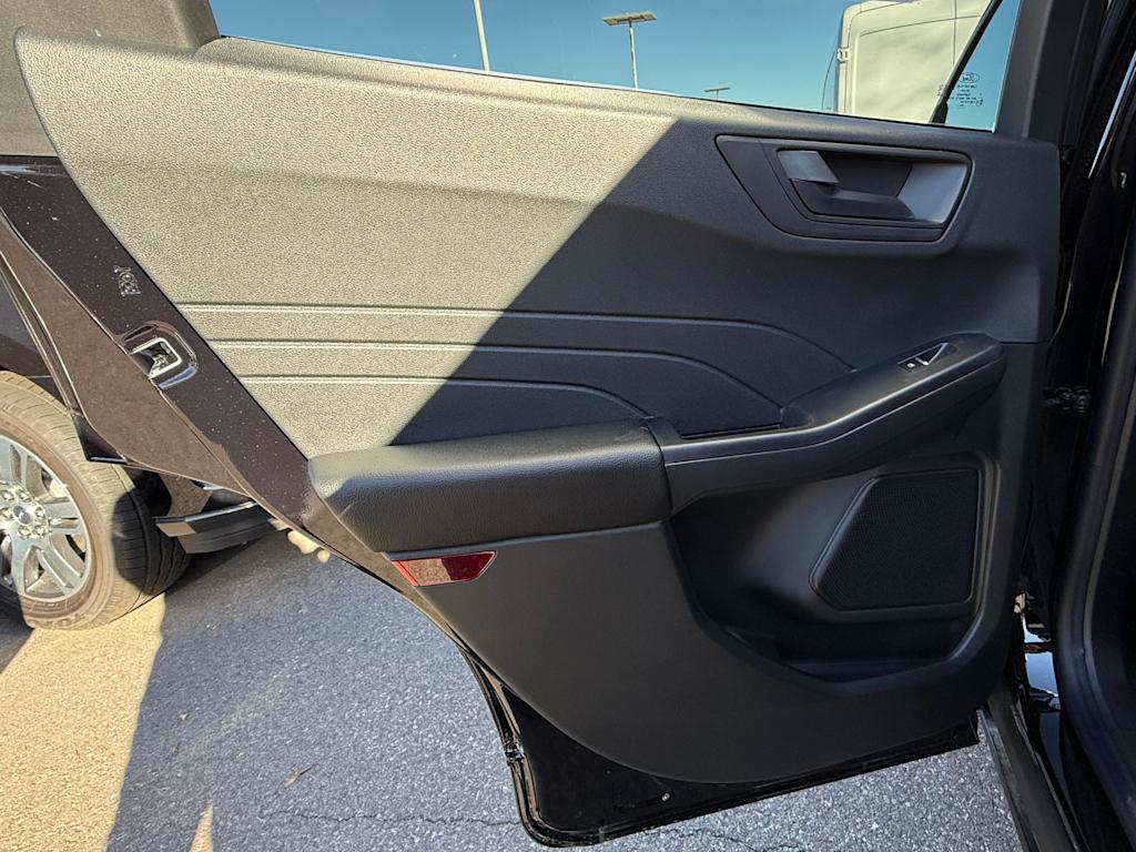 2025 Ford Escape Active 22