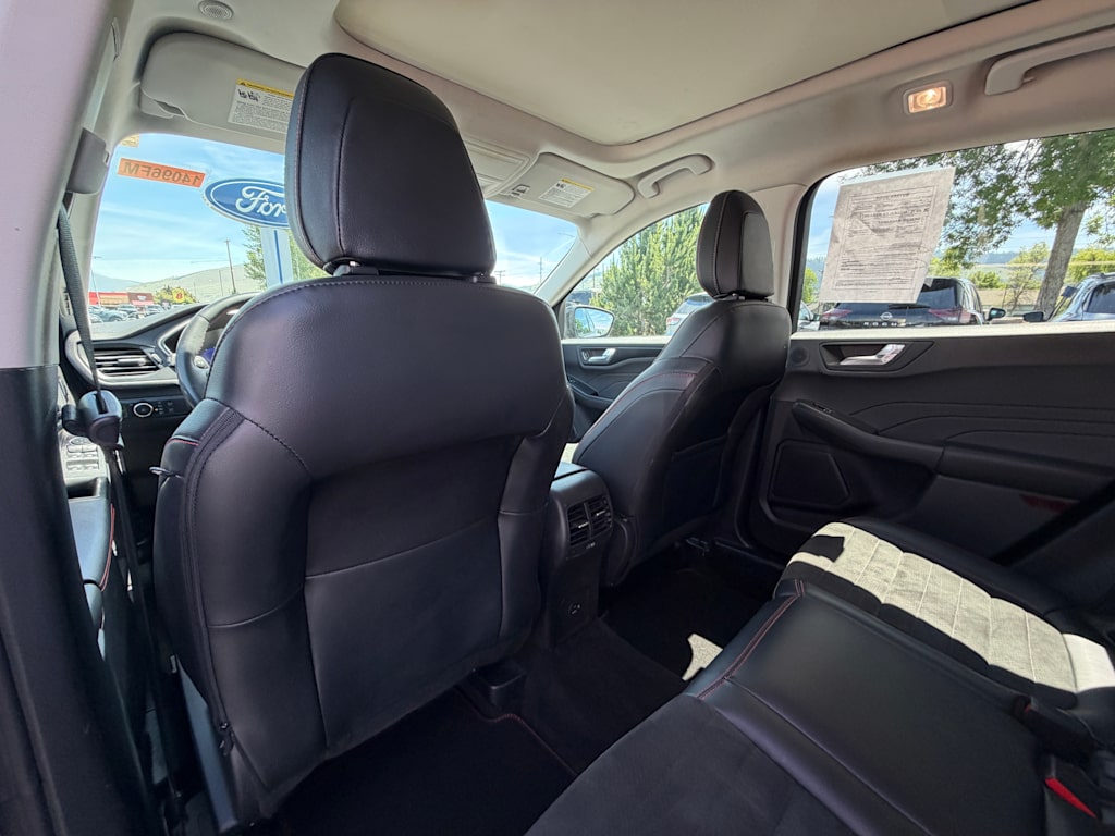 Thumbnail: 2022 Ford Escape - 28