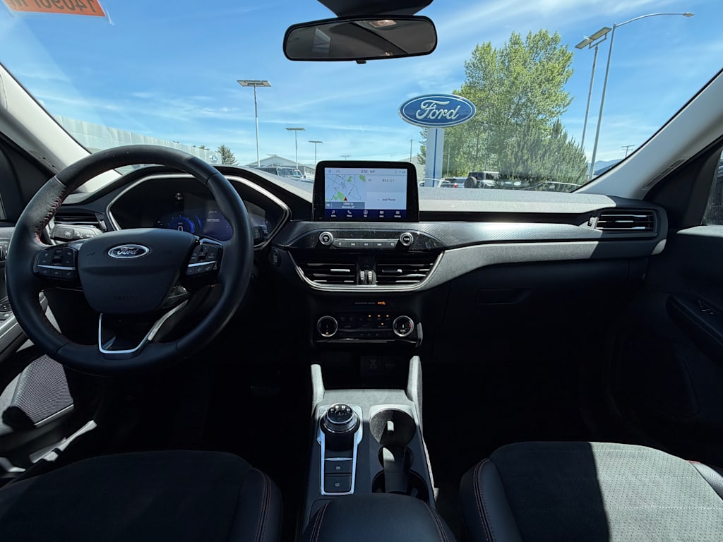 Thumbnail: 2022 Ford Escape - 12