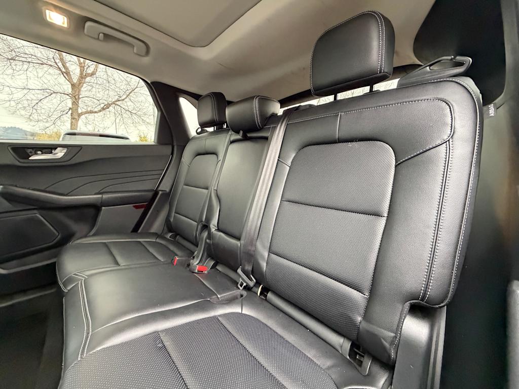 Thumbnail: 2022 Ford Escape - 24