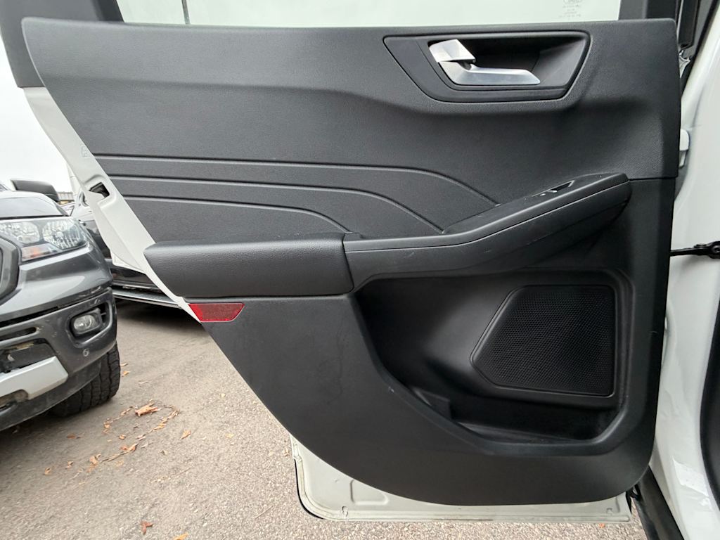 Thumbnail: 2022 Ford Escape - 23