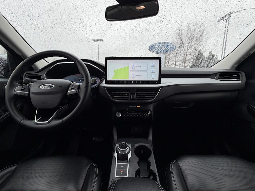 Thumbnail: 2023 Ford Escape - 10