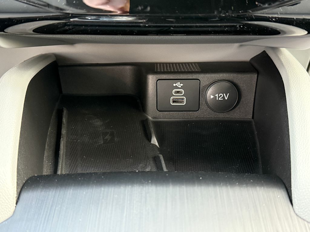 2025 Ford Escape Platinum 22