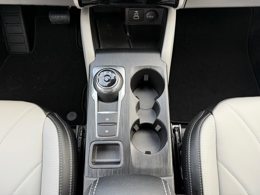 2025 Ford Escape Platinum 12