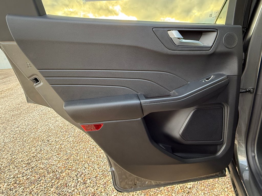 2025 Ford Escape Platinum 22