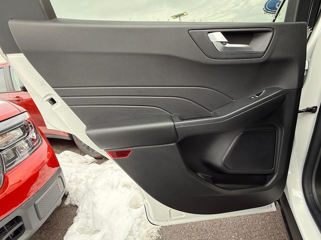2025 Ford Escape Platinum 23