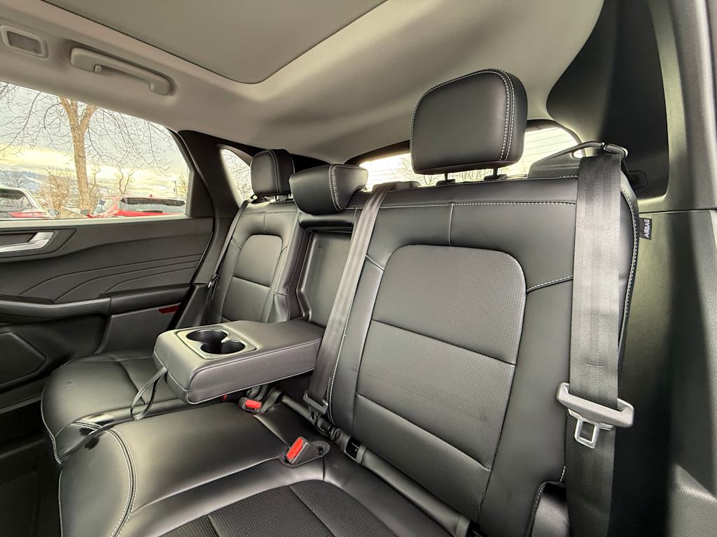 2025 Ford Escape Platinum 25