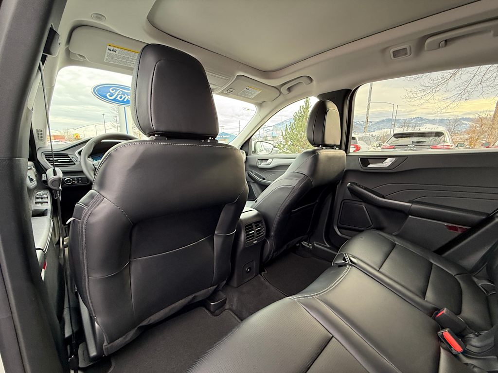 2025 Ford Escape Platinum 26