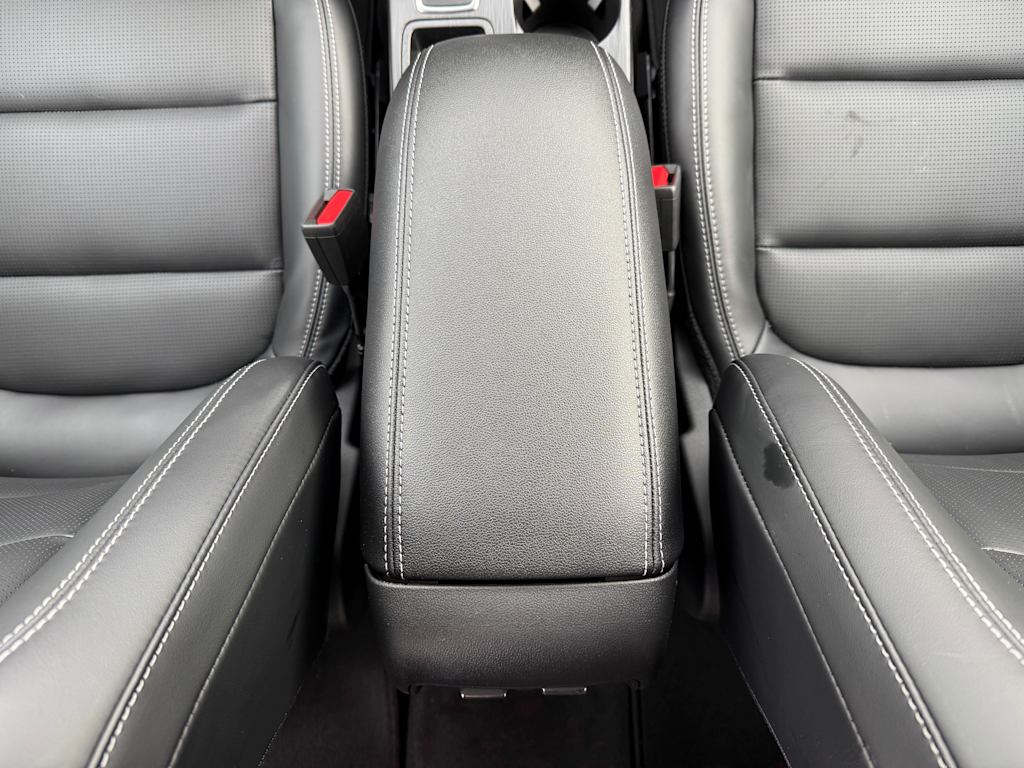 2025 Ford Escape Platinum 8