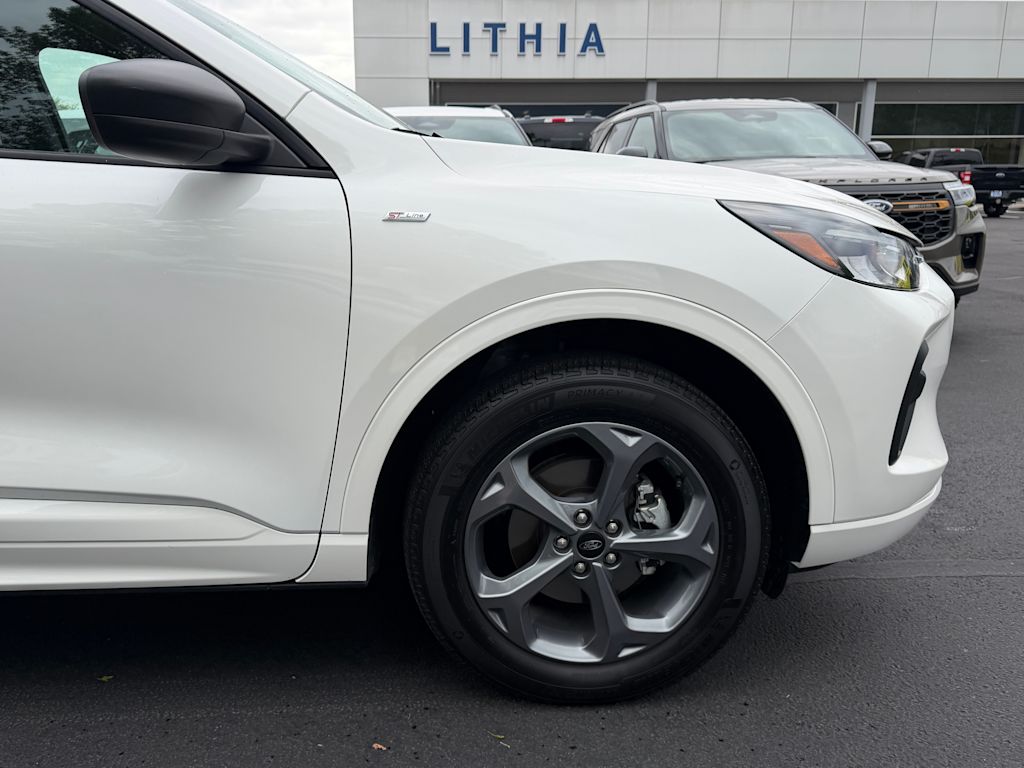 Thumbnail: 2024 Ford Escape - 5
