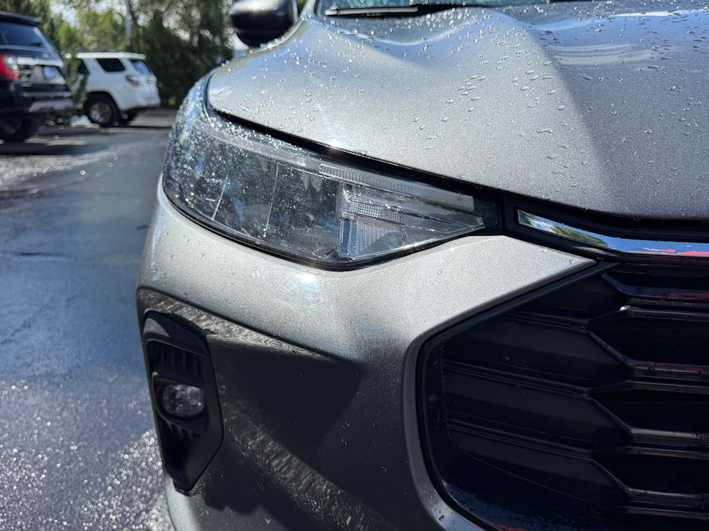 Thumbnail: 2025 Ford Escape - 15
