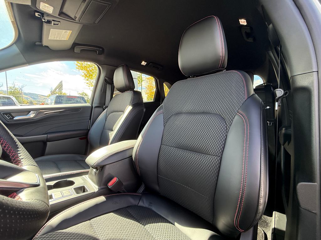 Thumbnail: 2026 Ford Escape - 9